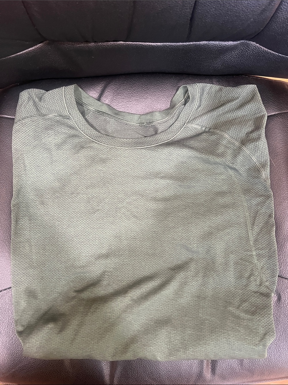 Lululemon shirt